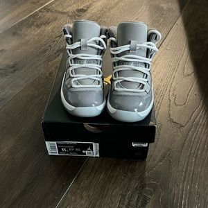 Jordan 11 aka Cool Greys